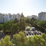 Apartment Aura