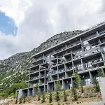 Apartment 13 With Amazing Sea View