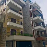 Spaska Apartments