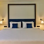 Hotel California By Aycon (Adults Only)