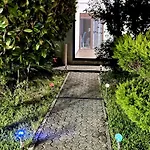 3 Bedroom Apartment With Pool