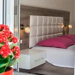 S&M Apartments