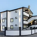 Apart-Hotel Prestige