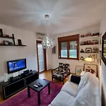 One Bedroom Centre Apartment