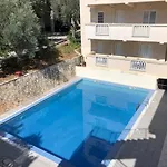 Petrovac Holiday Apartments 2