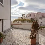 Apartment-Hotel Vila Petrovic-Becici