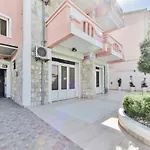 Garni Hotel Koral