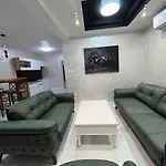Cezar Apartments