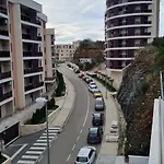 Becici Wow Apartment 20