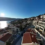 Beachside Studio With Sea View - Herceg Novi