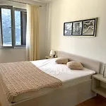 Lavender Bay Apartment