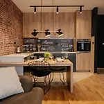 Comfortable Apartment At City Quart