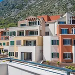 Lavender Bay Apartment C23