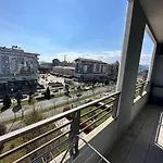 Great Location Two Bedroom Apatment 