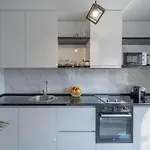 Luxury D&D Apartment