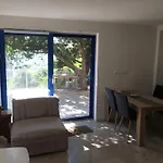 Lovely Studio Apartment On Montenegro Beach Side