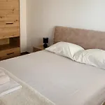 Ivovic Apartments
