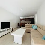 Apartment With Terrace And Private Parking