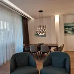 Gardens Luxe
