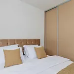 Stanisic Family Apartments