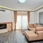 Apartments Kis