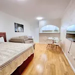 Becici Studio Apartment
