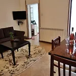 Exclusive Apartment Muo
