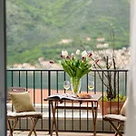 Bokelian Sea View Studio