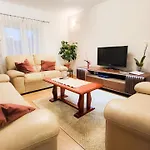 Apartment Home Popovic