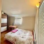 Apartman Guberinic,Tivat ,Trosoban Stan