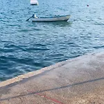 Studio Avec Acces Direct A Mer A Bijela - Appart Numero 1