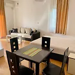 Apartments Oasis