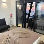 Rasi Sea Side Luxury Apartment