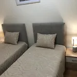 Sunshineliving, Bar