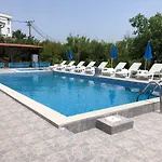 Guest House Green Garden