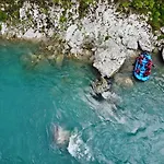 Rafting Blue River Tara