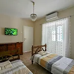 Nadalina Guest House
