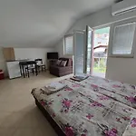 Cvija Apartment