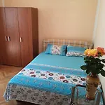 Suster Guest House