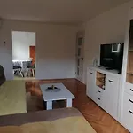 Apartment Novi Central