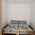 Apartments Zevs 4