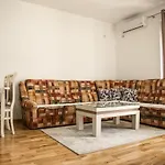 Apartments Mina