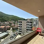 Penthouse Nikola