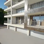 Hec Apartment
