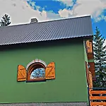 Villa Dandelion