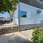 Apartmani Radman 1 - Igalo