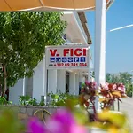 Villa Fici