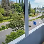 River Site Lux Apartment
