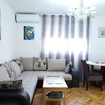 Ljupki Apartman 2 Km Od Centra I Besplatan Parking