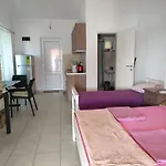 1-Bedroom Apartment